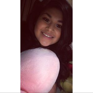 Meet your Posher, Adriana